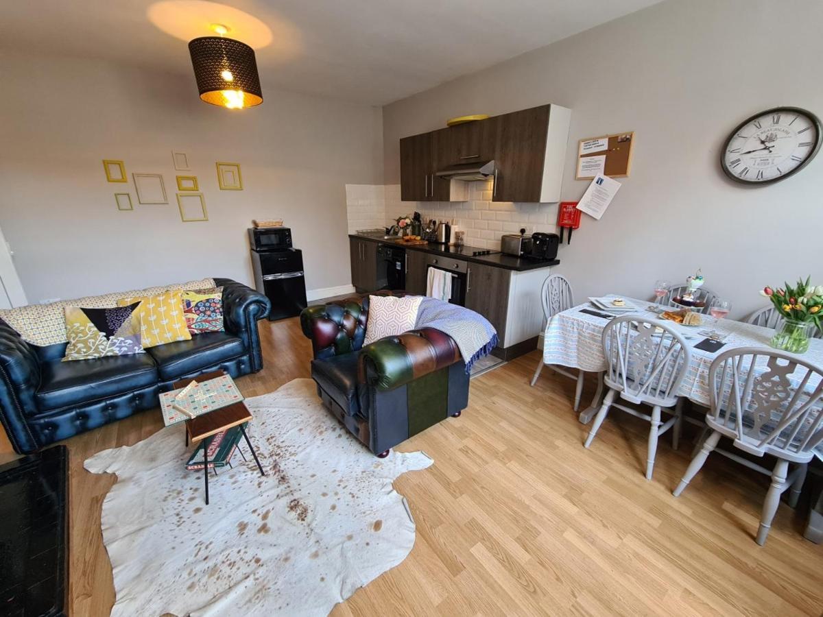 Coopers, Ground Floor Apartment With 2 Bedrooms And 2 Bathrooms Within A Georgian Listed Building Burton-upon-Trent Esterno foto
