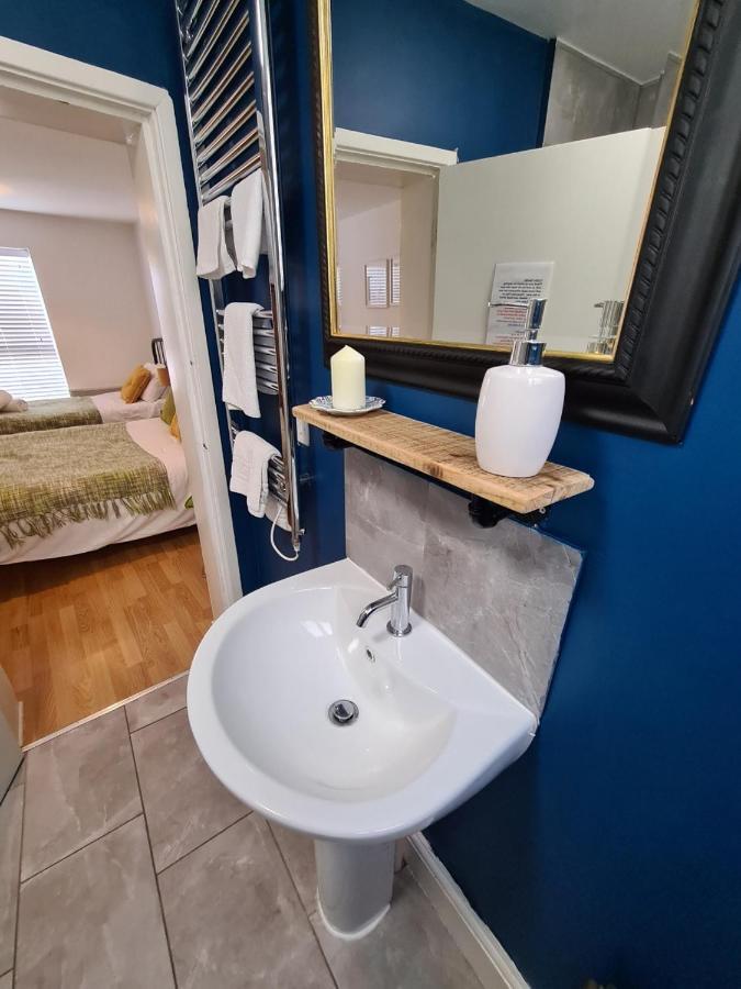 Coopers, Ground Floor Apartment With 2 Bedrooms And 2 Bathrooms Within A Georgian Listed Building Burton-upon-Trent Esterno foto